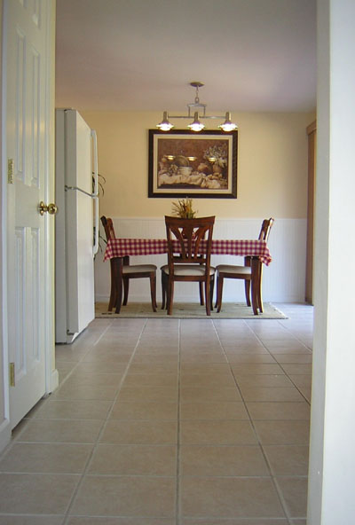 Tiled_Floor_Dining__Kitchen_4.jpg