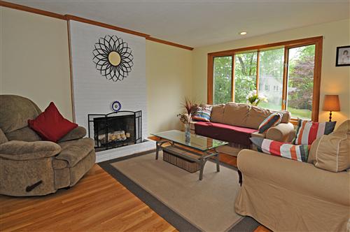 livingroom_2AJon.jpg