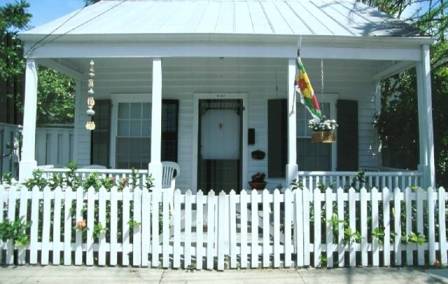 housewporch.JPG