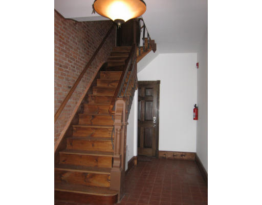 Somerville&nbsp;&nbsp;$165000