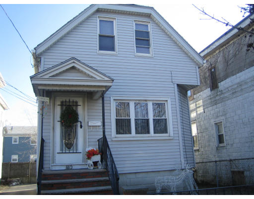 Revere&nbsp;&nbsp;$275000