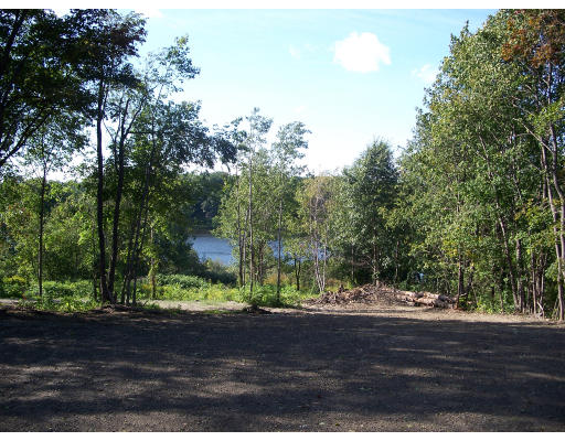 Real Estate for Sale, ListingId:12823218, location: 284 Main St Clinton 01510