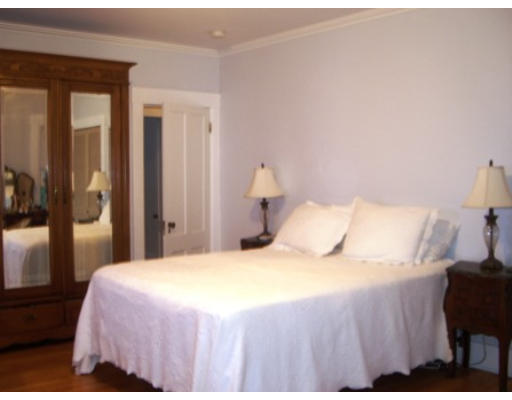 Viewing Image 7