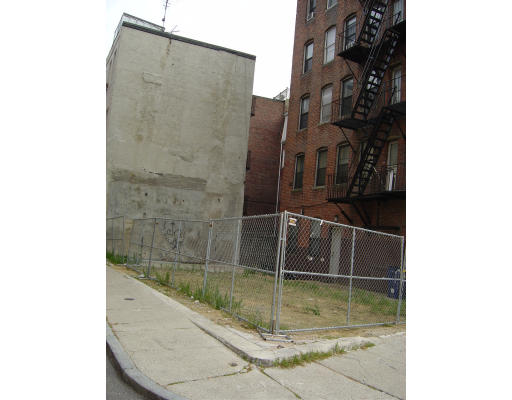 Boston&nbsp;&nbsp;$679900.00