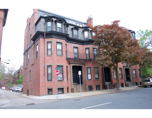 Boston&nbsp;&nbsp;$100000.00
