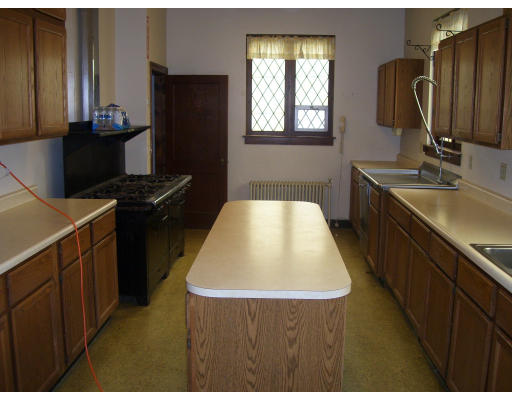 Viewing Image 8