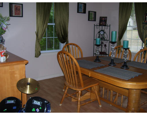 Viewing Image 4