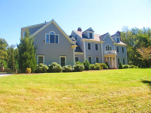 Single Family Home for Sale, ListingId:15847230, location: 9 Tall Tree Dr Beverly 01915