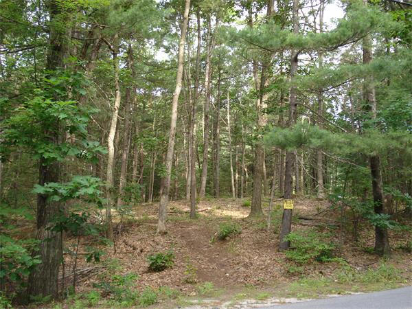 Land for Sale, ListingId:16516690, location: 820 Reservoir Rd Lunenburg 01462