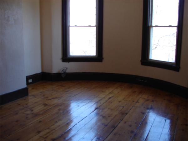 Viewing Image 4
