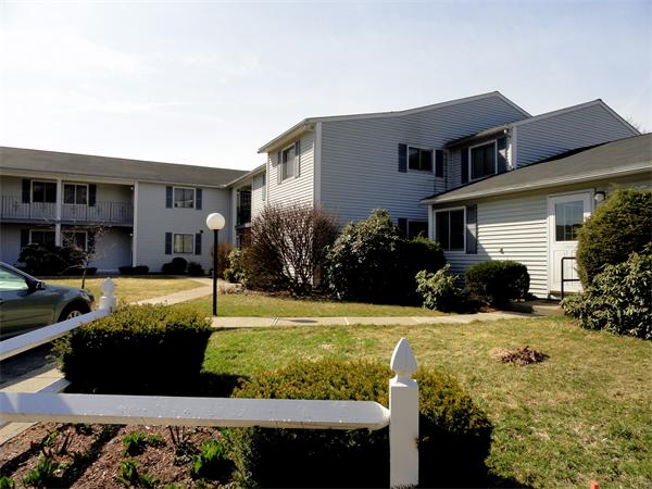 Single Family Home for Sale, ListingId:16719164, location: 656 High St Clinton 01510
