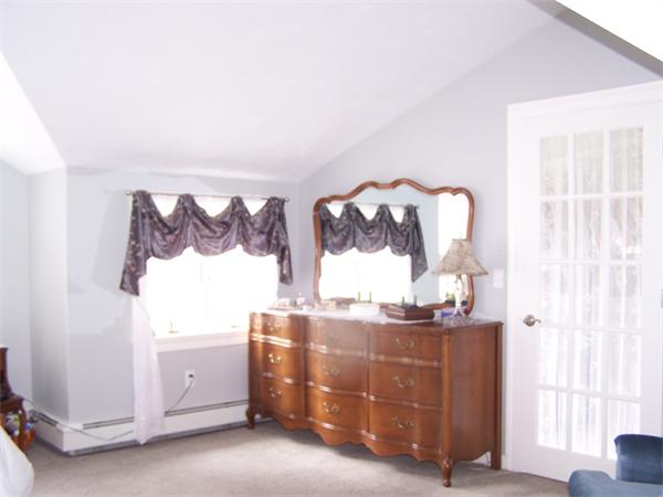 Viewing Image 18