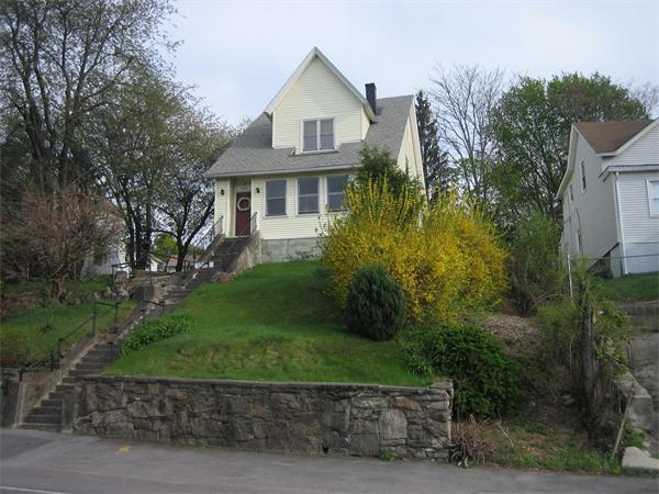 Real Estate for Sale, ListingId:16828935, location: 606 Franklin St Worcester 01604