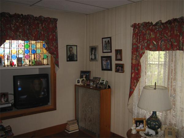 Viewing Image 11