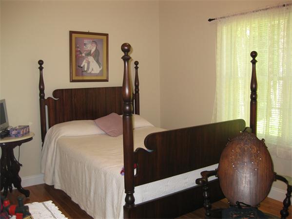 Viewing Image 18