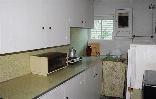 Viewing Image 11