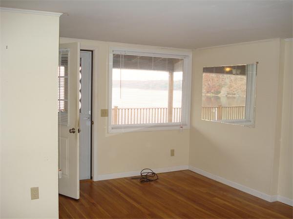 Viewing Image 9