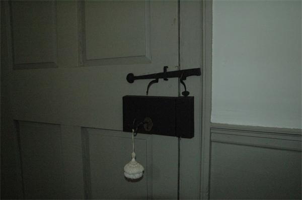 Viewing Image 21