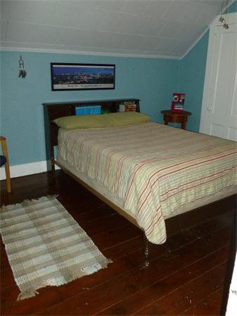 Viewing Image 19