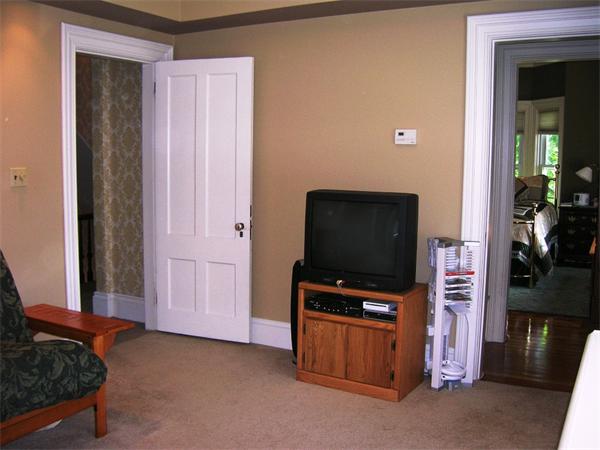 Viewing Image 18