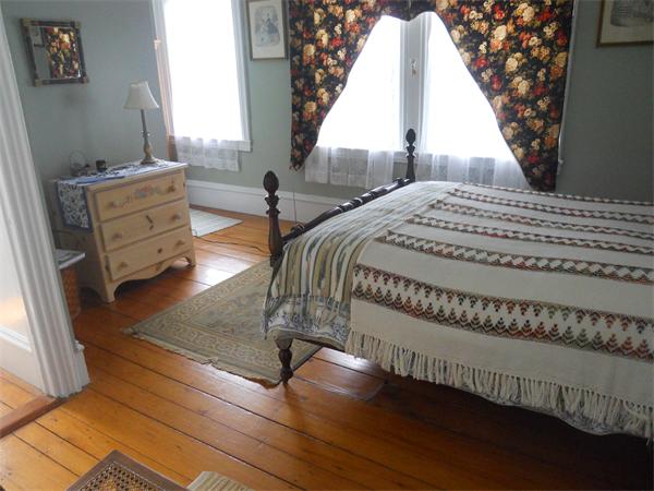 Viewing Image 7