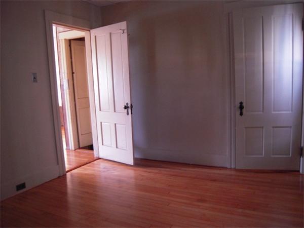 Viewing Image 4