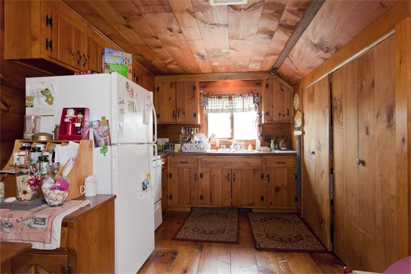 Viewing Image 19