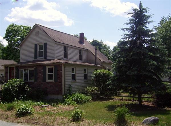 Single Family Home for Sale, ListingId:17010149, location: 41 Ellingwood Ave Billerica 01821
