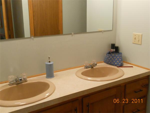 Viewing Image 13