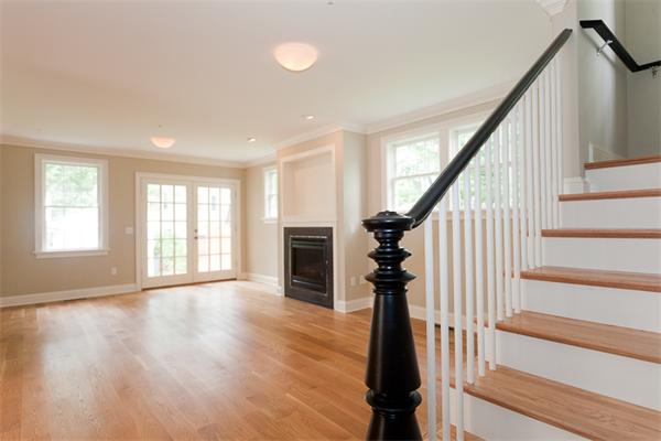 Single Family Home for Sale, ListingId:17090387, location: 244 High Newburyport 01950