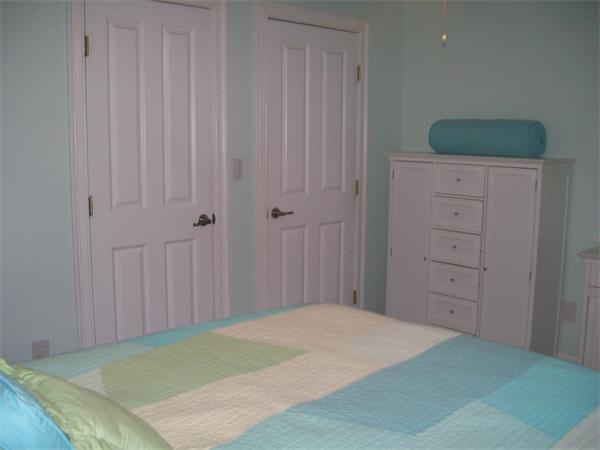 Viewing Image 25