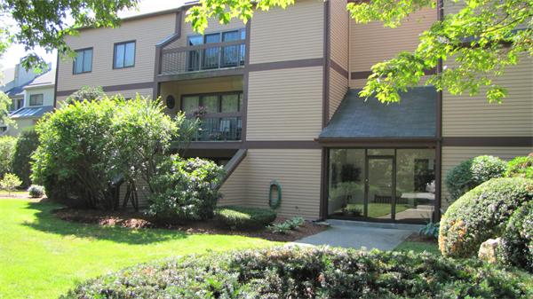 Single Family Home for Sale, ListingId:17124502, location: 1100 Salem Street Lynnfield 01940