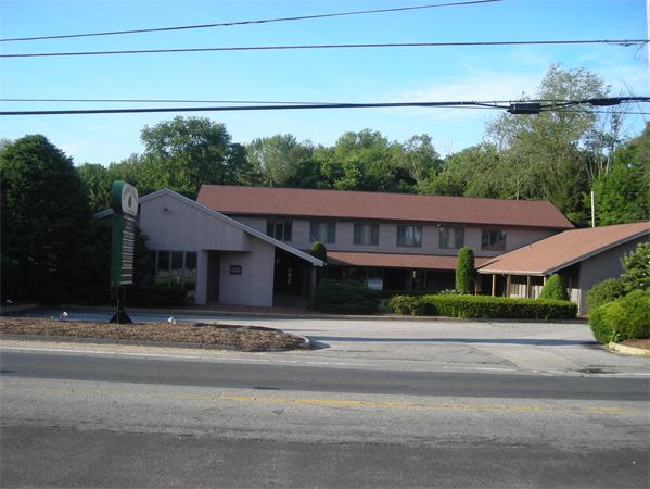 Commercial Property for Sale, ListingId:17735599, location: 54 Main St Sturbridge 01566
