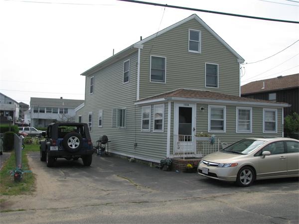 Multi Family for Sale, ListingId:17147372, location: 133 Cable Avenue Salisbury 01952