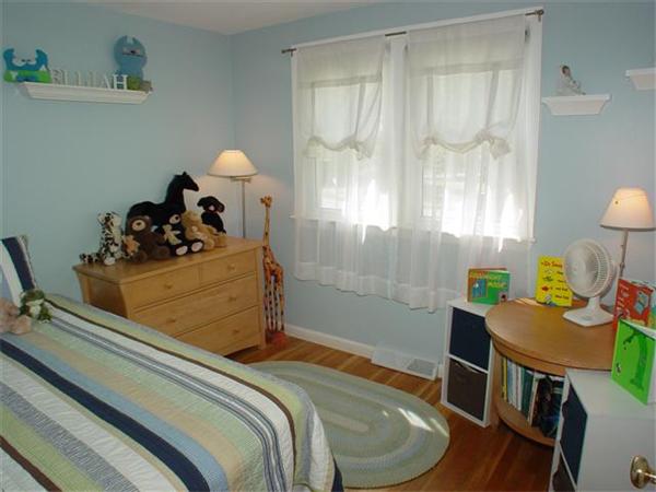 Viewing Image 10