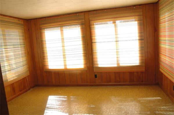 Viewing Image 4