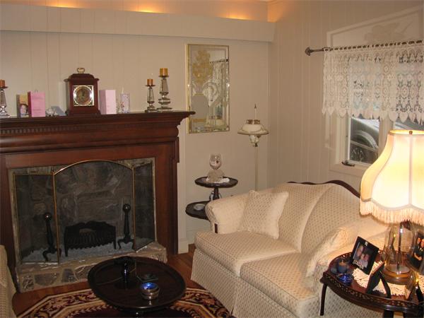 Viewing Image 4