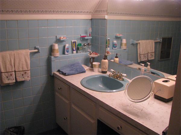 Viewing Image 10