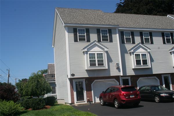 Real Estate for Sale, ListingId:18473215, location: 1021 MIDDLESEX STREET Lowell 01851