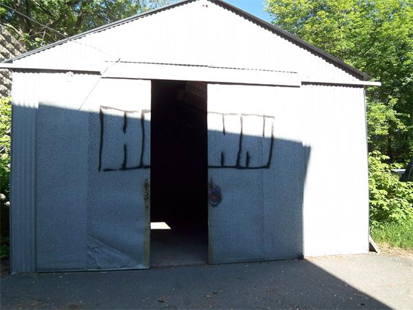 Viewing Image 5