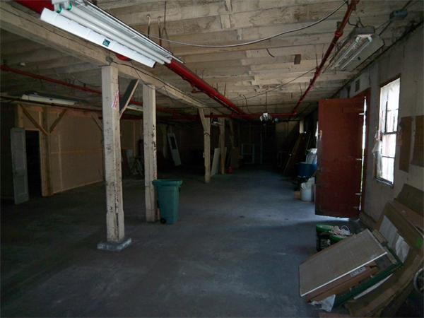 Viewing Image 11