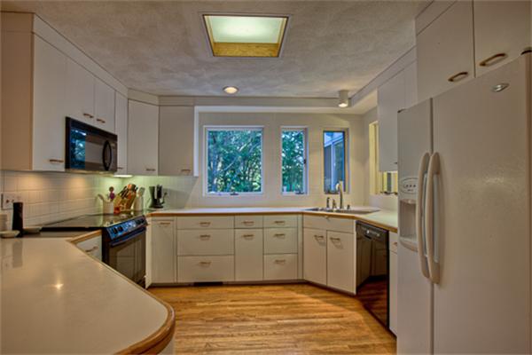 Viewing Image 11