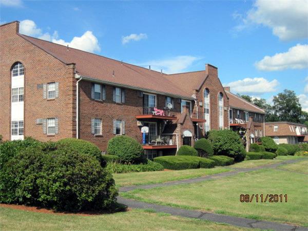Single Family Home for Sale, ListingId:17250514, location: 8 Williamsburg Ct Shrewsbury 01545