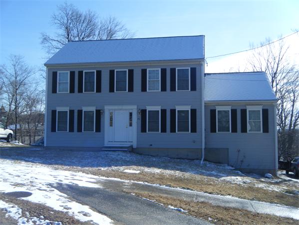 Single Family Home for Sale, ListingId:17250496, location: 72 Central St Gardner 01440