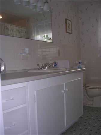 Viewing Image 6