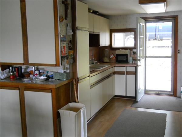 Viewing Image 4