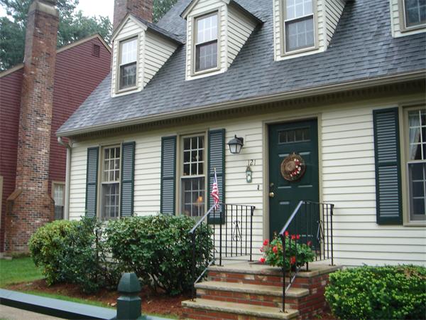 Single Family Home for Sale, ListingId:17320860, location: 121 Wellman Ave Chelmsford 01824