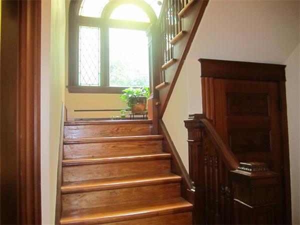 Viewing Image 9