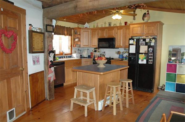Single Family Home for Sale, ListingId:17343000, location: 2 The Common Royalston 01368
