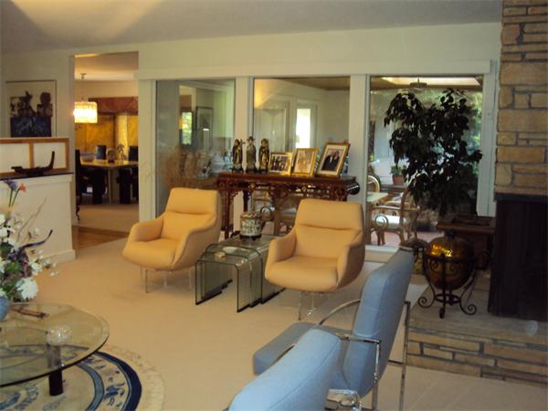 Viewing Image 13